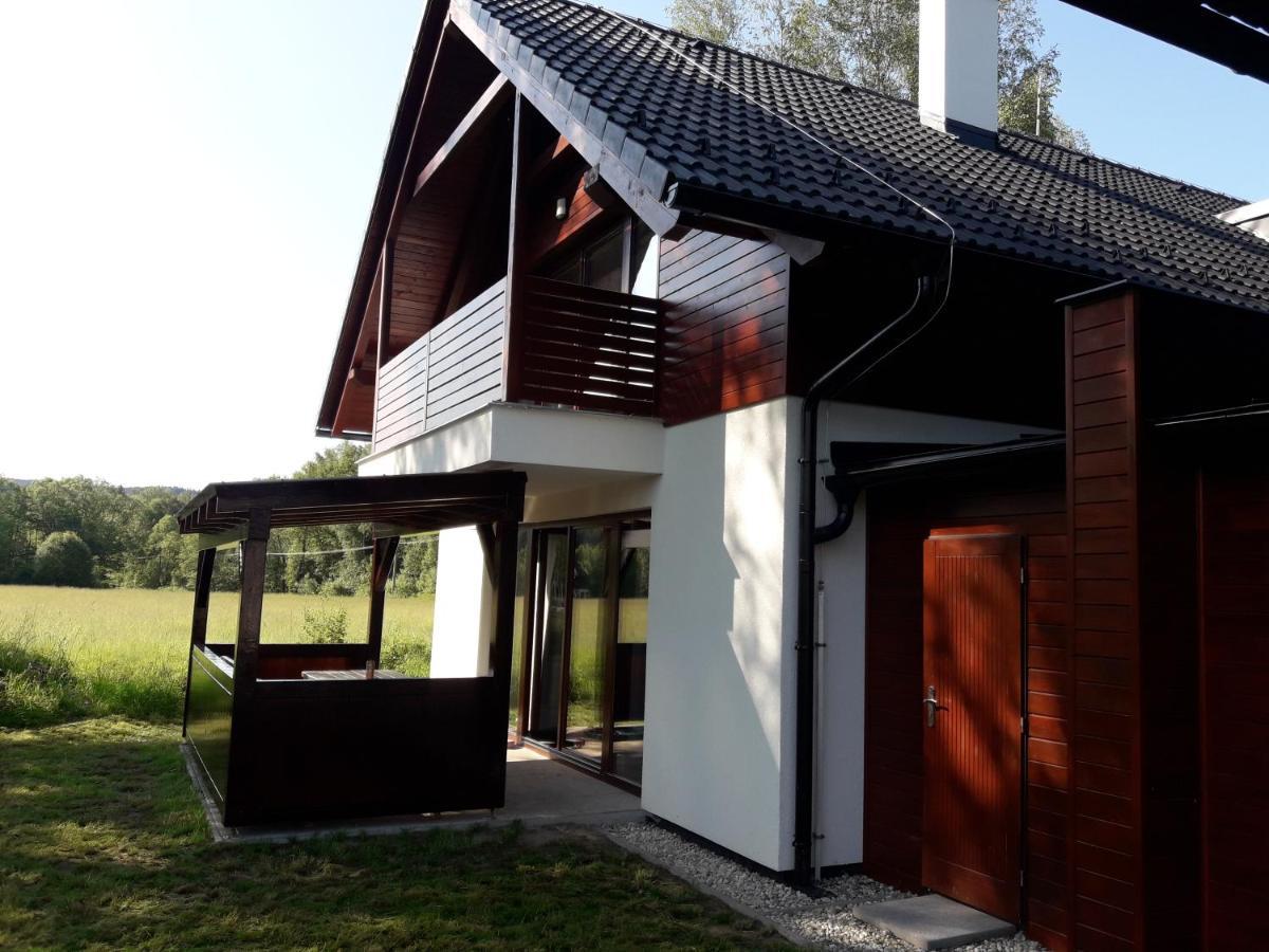 Resort Nová Pec מראה חיצוני תמונה